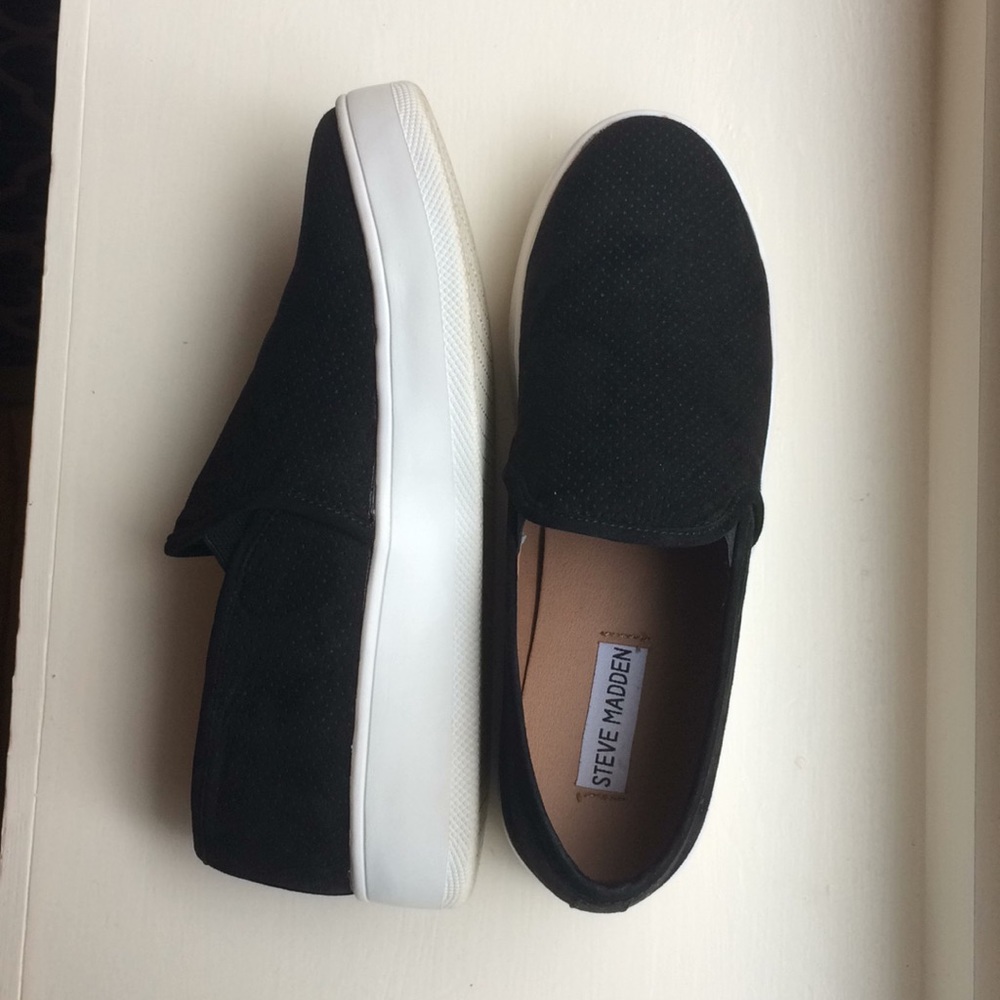 Steve Madden platform slip on shoes